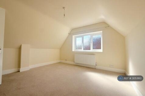 Station Road, Henlow, SG16 photo 5