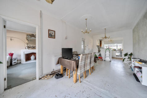 1385539-17-693aef...