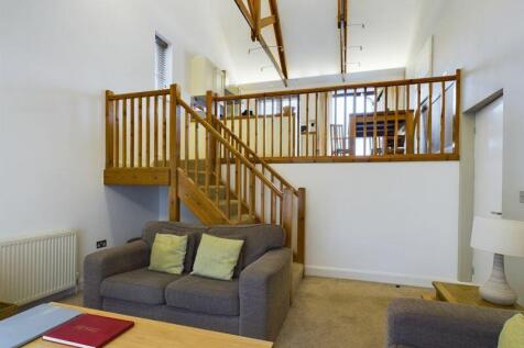 lounge to kitchen/diner