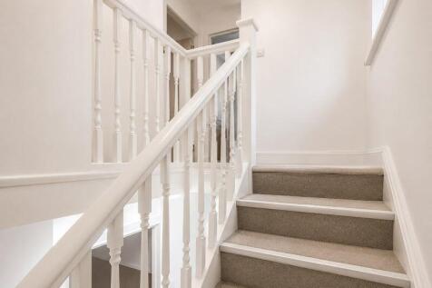 Pilkington Close, Filton, South Gloucestershire photo 3