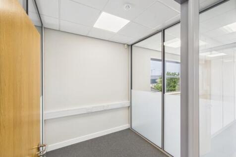 Office to rent Image 9