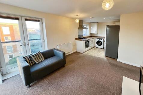 Kitchen/Living/Diner