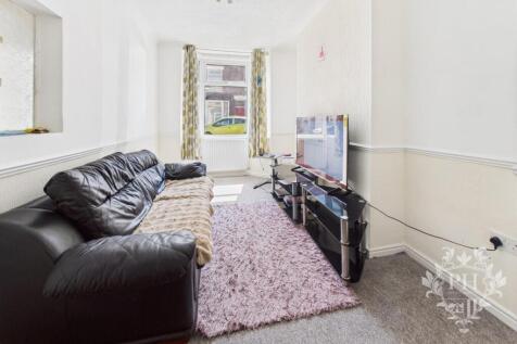 CAM01415G0-PR0441-STILL006.jpg