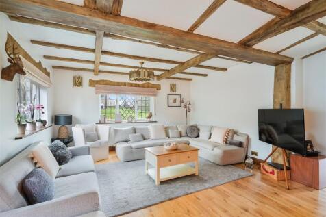 WOODPLACE LANE, 76  (7).jpg