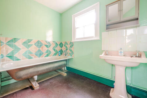 1372392-15-68f8dd...