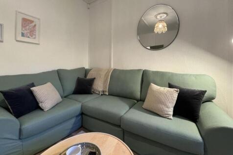 94 Spencer Street NE6 5DA photo 3