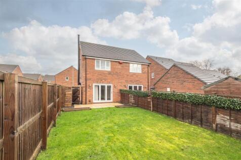 09 - 38 Moorlands Road BD19 5ED.jpg