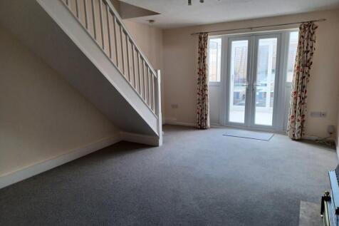 Middleton Close, Warminster photo 3