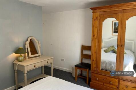 Double Room 8