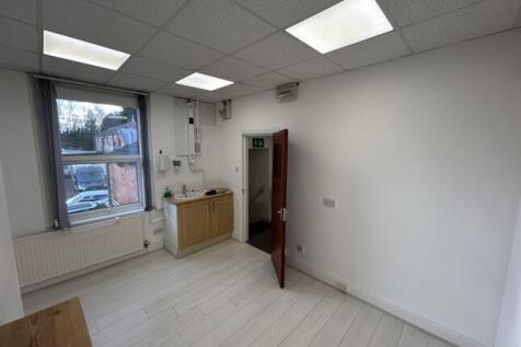 Office to rent Image 4