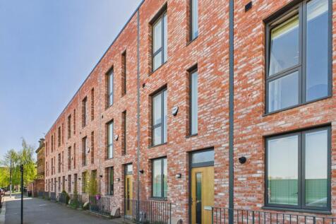EweMove - Cleminson St -External