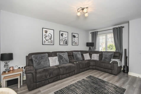 Chandlers Way, Sutton Manor, St. Helens, WA9 photo 3