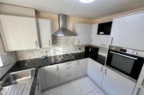 Kitchen..jpg