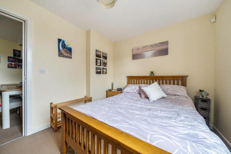 bedroom1-2