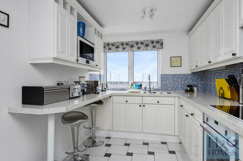 Collingwood Court...