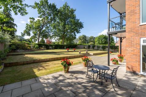 1 Fairway Lawn New externals_1.jpg