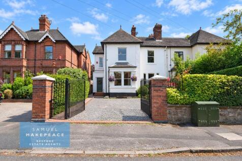 Incredible Four Bedroom Semi Detached Home with S