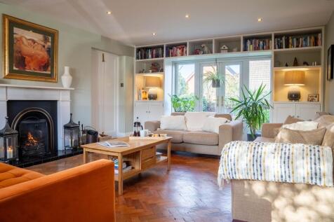 Parquet floor in the main lounge...