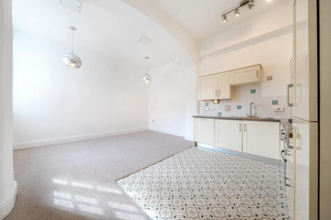 Open Plan Kitchen / Breakfast / Living Room