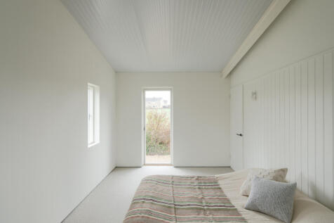 319497 - The Tractor Shed, Sherbourne-1.JPG