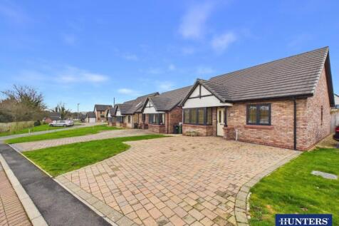 Front Garden/Driveway