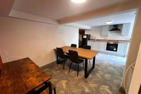 WhatsApp Image 2024-05-13 at 12.03.26 (2).jpeg