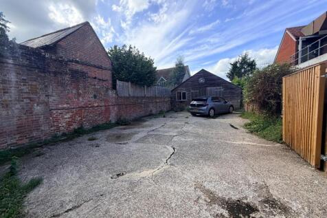 Rear Outside Space