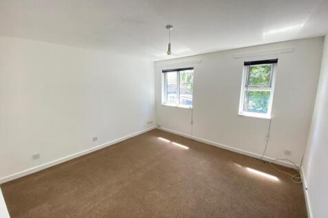 Cornish Close, Grangetown, Cardiff photo 3