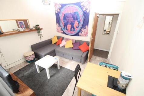 Wood Road, Treforest, Pontypridd photo 4