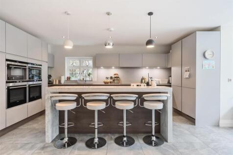 Kitchen/Breakfast/Family Room