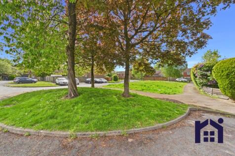 Green space to the front