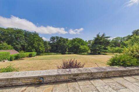 EweMove - Stamford -  Tixover - Communal Grounds