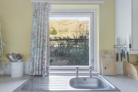Angus Cottage, Harviestoun, Dollar, FK14 7PX photo 4