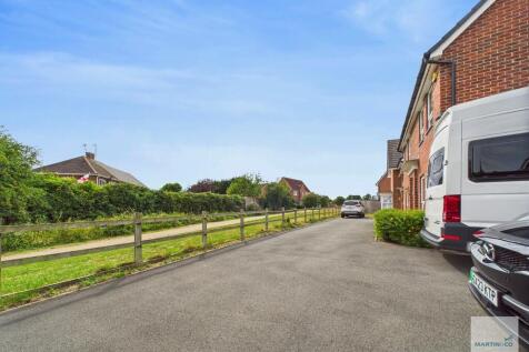 CAM03394G0-PR0331...