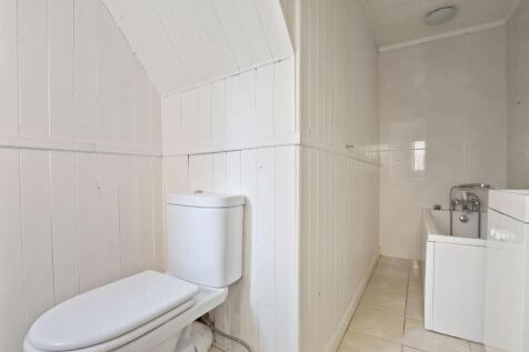 11-2288JHPropWpen - 350 Blandford Road - 33 (1)-me