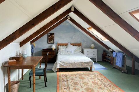 Bedroom 4 (Attic)