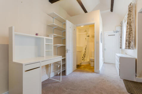 West Street, Buckingham, MK18 photo 3
