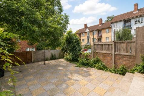 Broadfield Walk, Birmingham, West Midlands, B16 photo 5