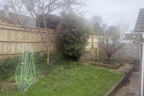 garden 1.jpg