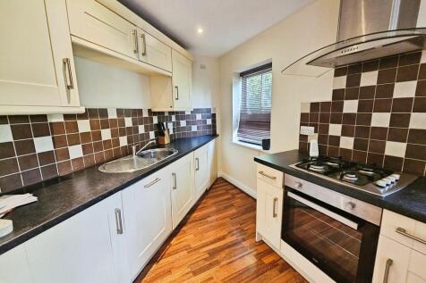Kitchen Lounge