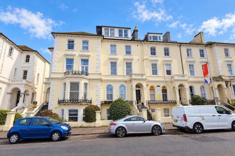 Hyde Gardens 001.jpg