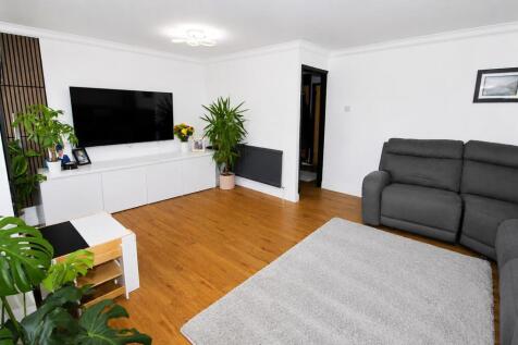 View of Lounge/Diner