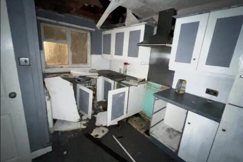 Kitchen T202509110947.jpg