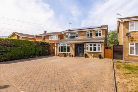 35 Rutland Gardens (Gosberton)-9.jpg