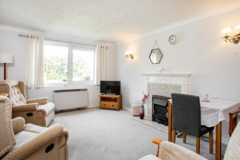 Sitting/dining rm