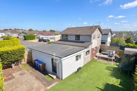 Lancaster Avenue, Beith rear garden photo