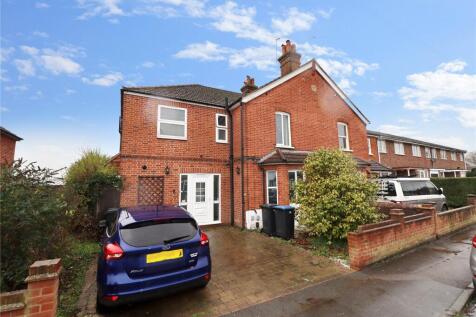 Woking, GU22 - property photo