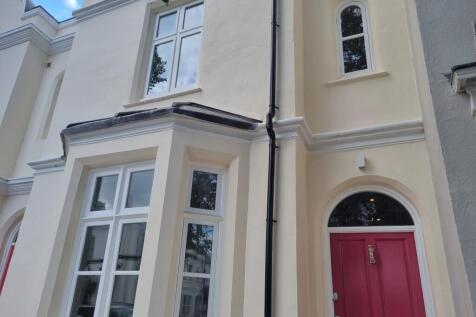 6-bed terraced on 13 Clarendon Avenue, Leamington Spa, CV32 4SG, £5,400/mo