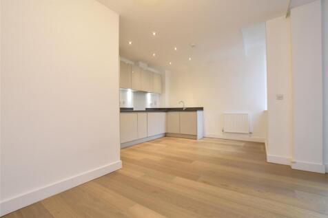 Dining Area into Kit