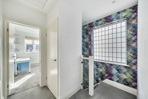 1358198-6-68d1204...